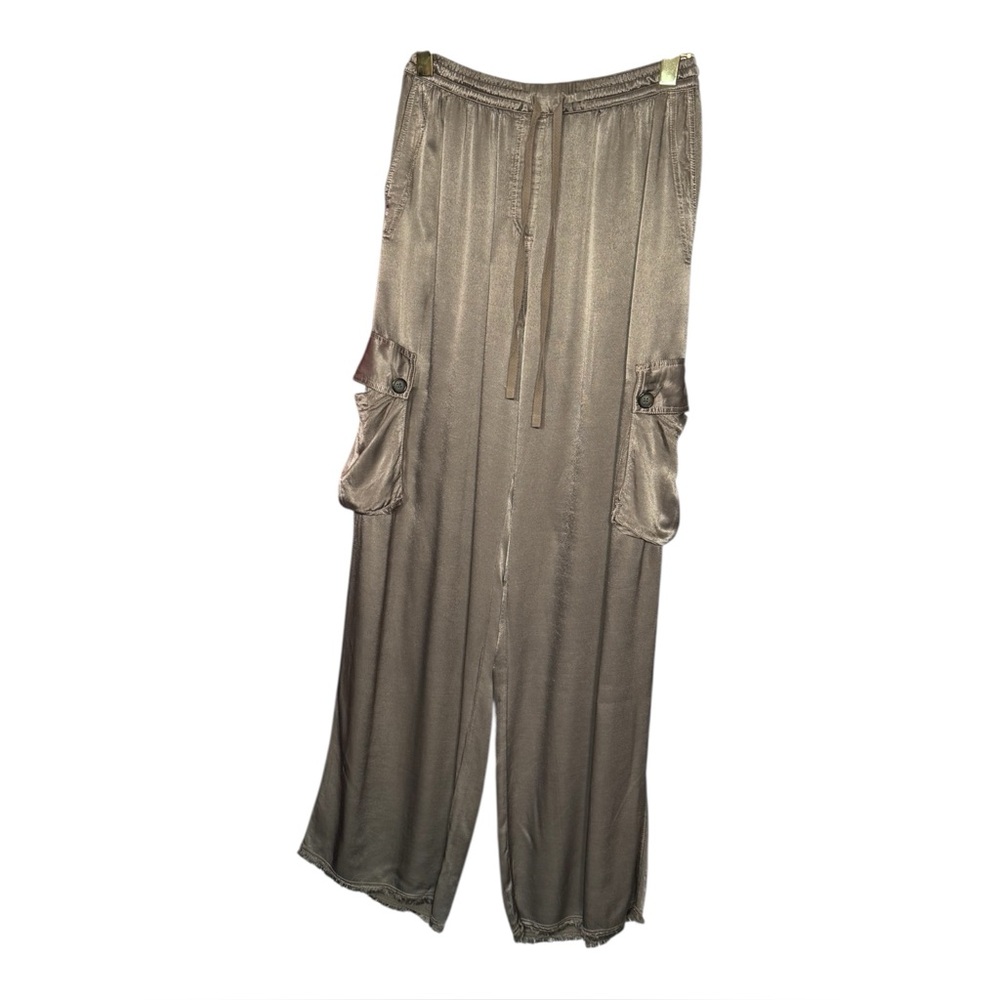 PHARAOH Mason Cargo Pant in Vintage Satin Size Medium | Color - Mushroom | Olive